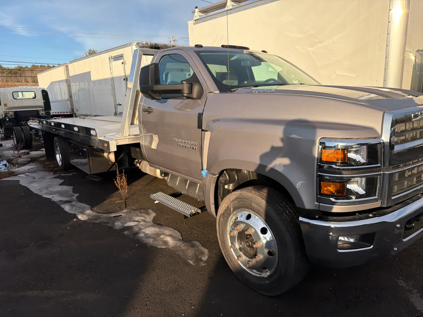 New 2024 Chevrolet Silverado 6500 - photo 8