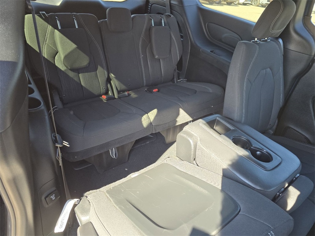 Used 2019 Chrysler Pacifica - photo 13
