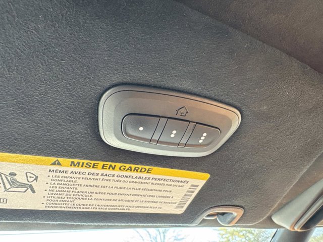 Used 2023 Chrysler Pacifica - photo 26