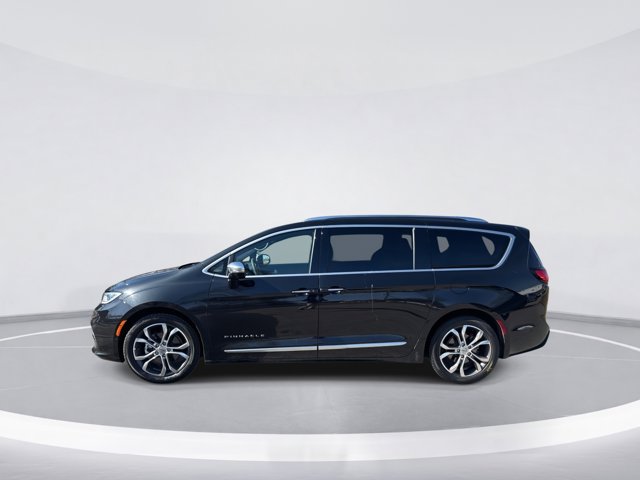 Used 2023 Chrysler Pacifica - photo 6