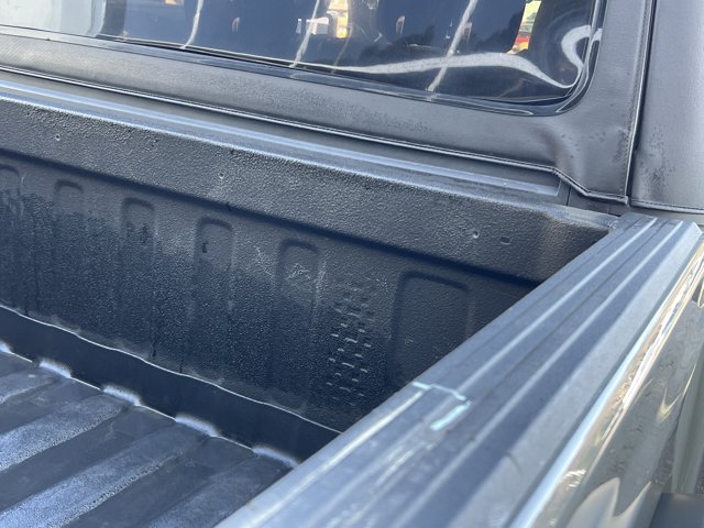 Used 2021 Jeep Gladiator - photo 32