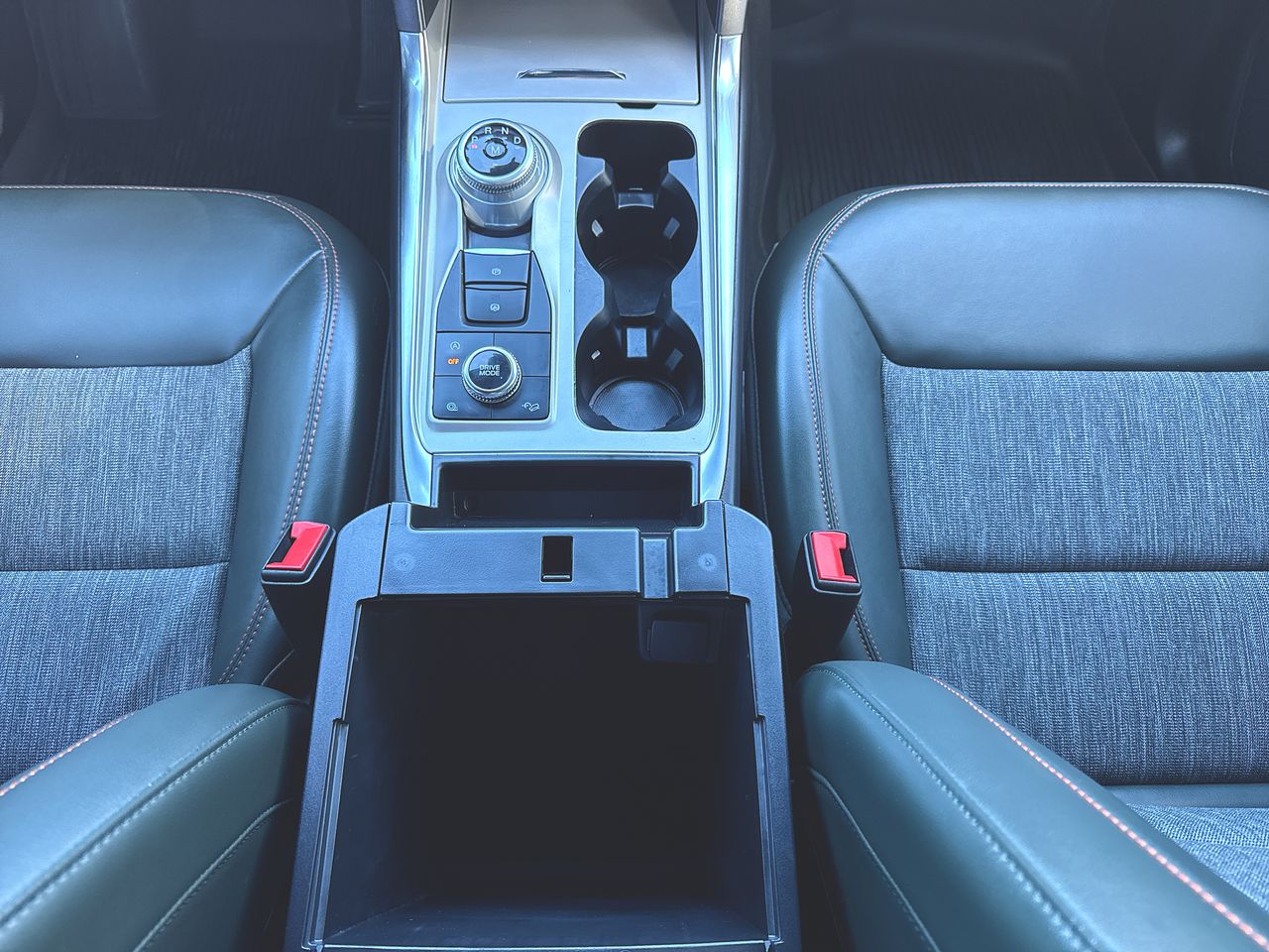 Used 2021 Ford Explorer - photo 37