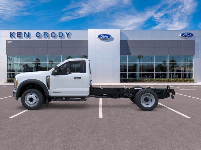 New 2025 Ford F-450 - photo 6