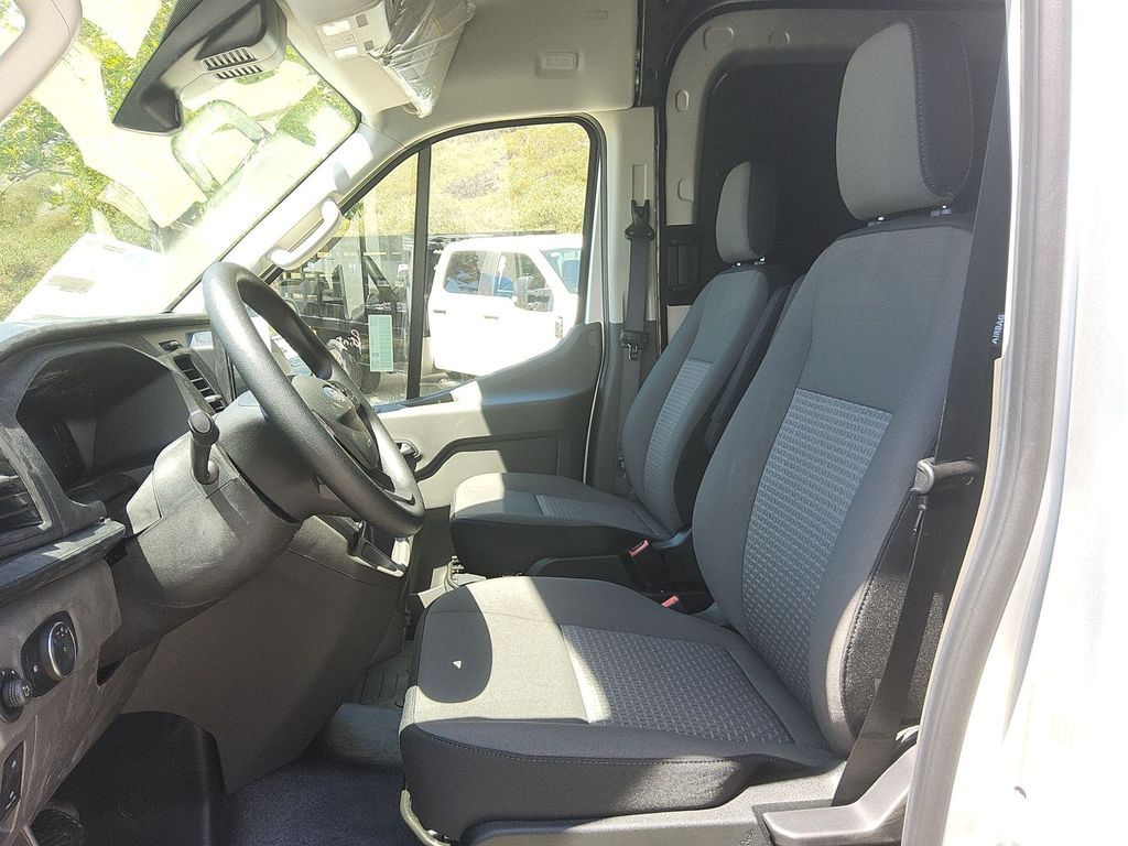 New 2026 Ford Transit 250 - photo 8