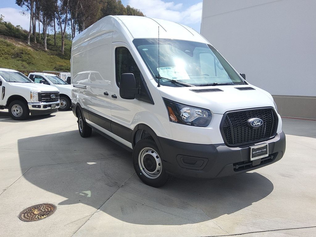 New 2026 Ford Transit 250 - photo 7