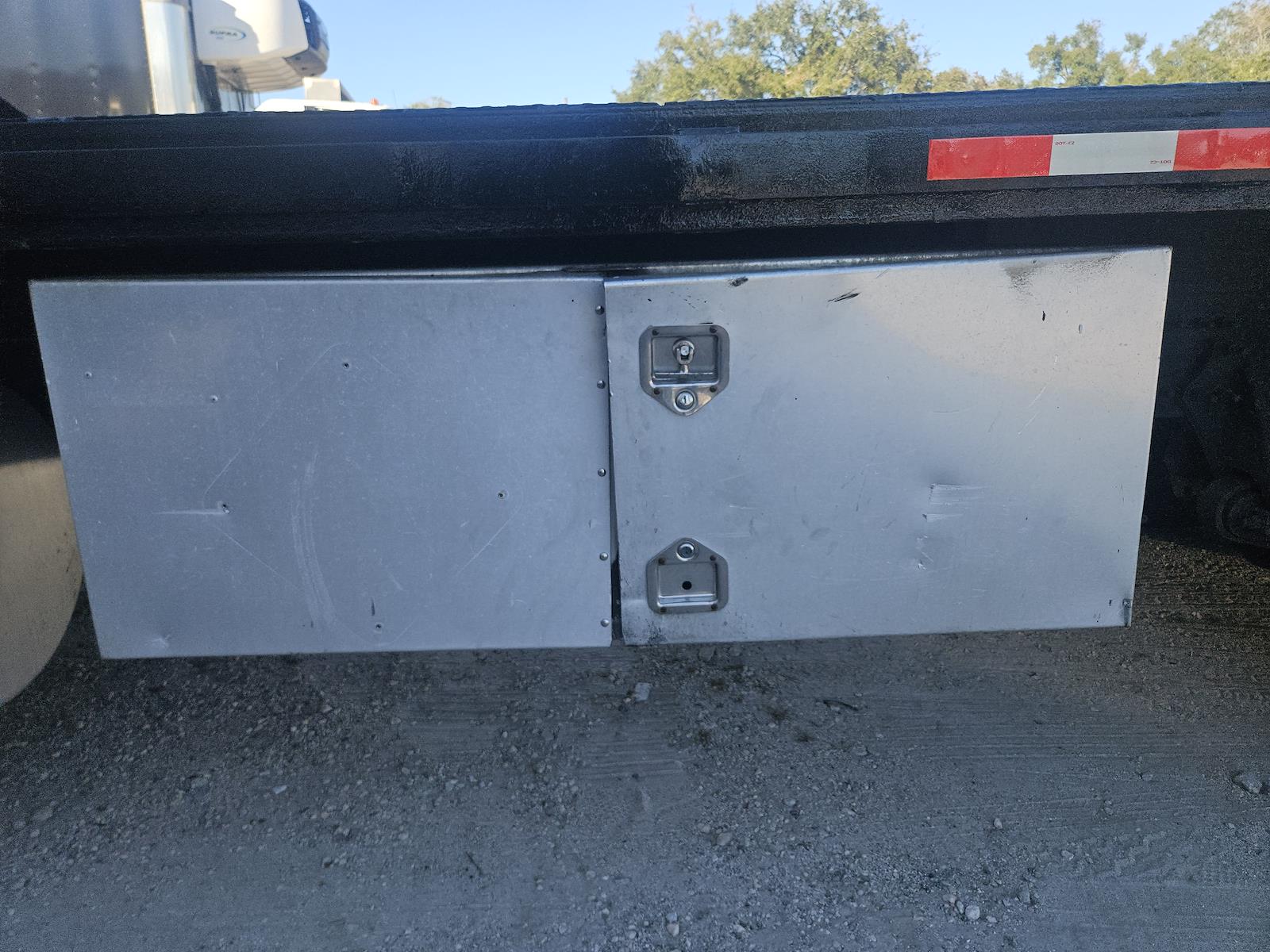 Used 2018 Freightliner Cascadia - photo 15
