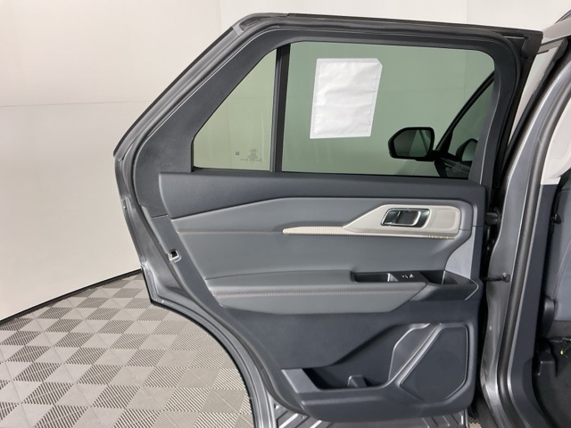 New 2026 Ford Explorer - photo 5