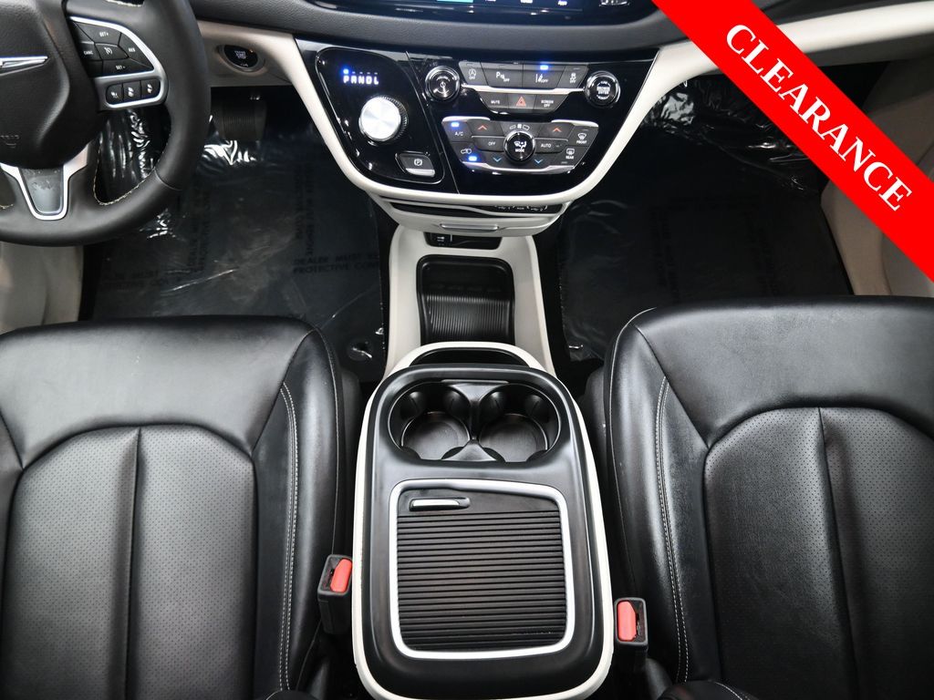 Used 2024 Chrysler Pacifica - photo 13