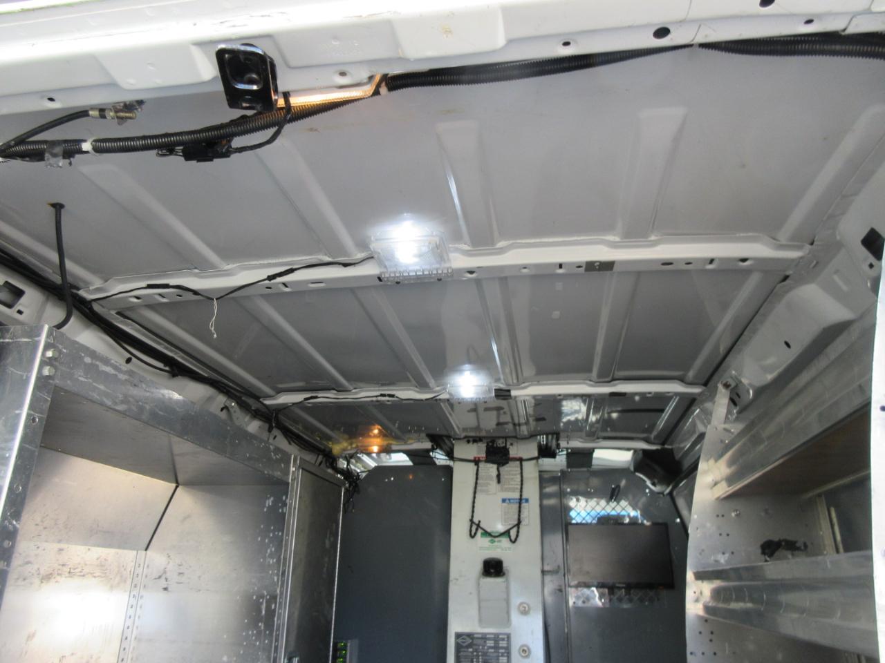 Used 2012 Ford E-350 - photo 35