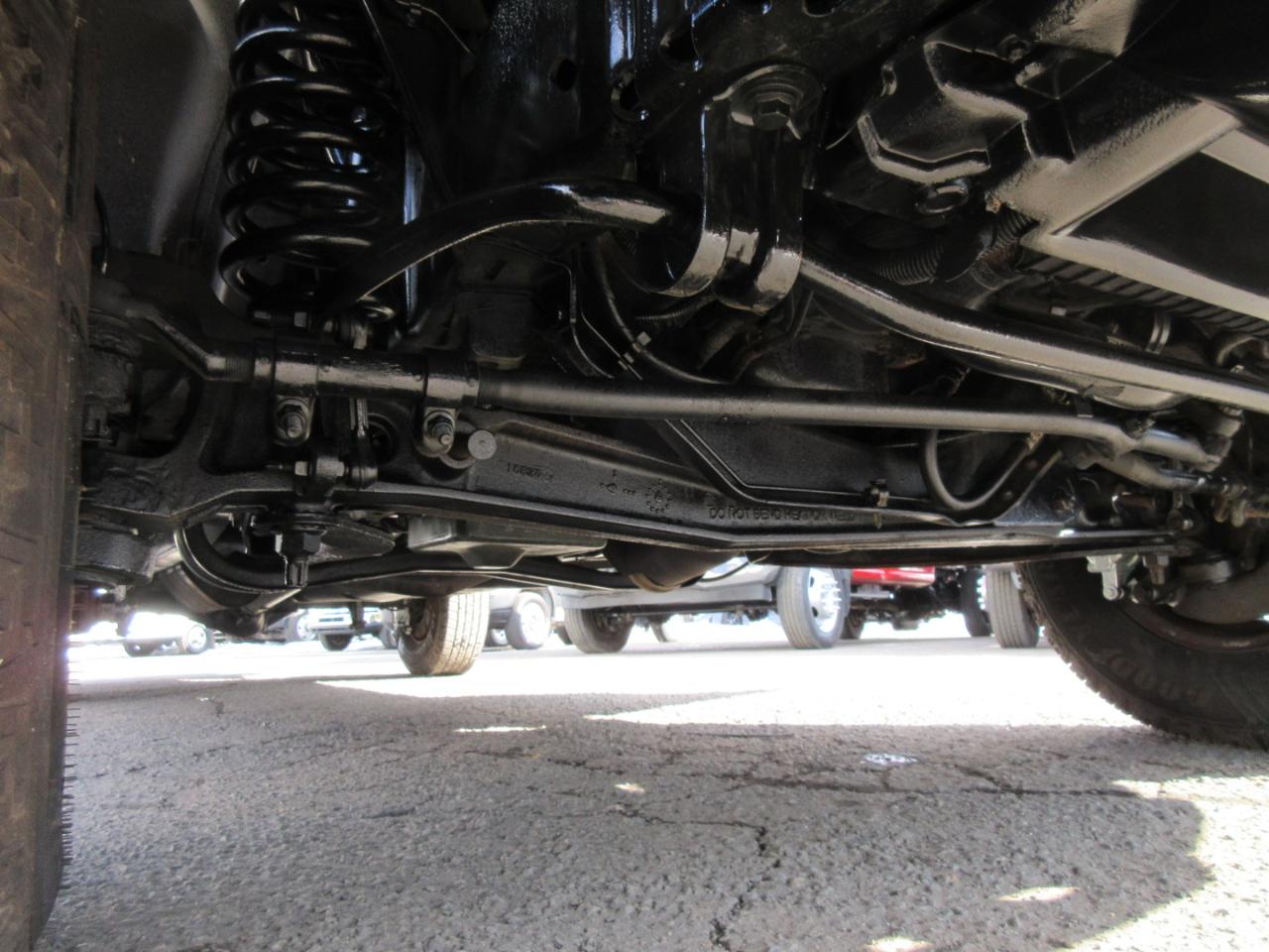Used 2012 Ford E-350 - photo 38