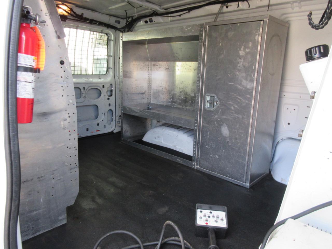 Used 2012 Ford E-350 - photo 7