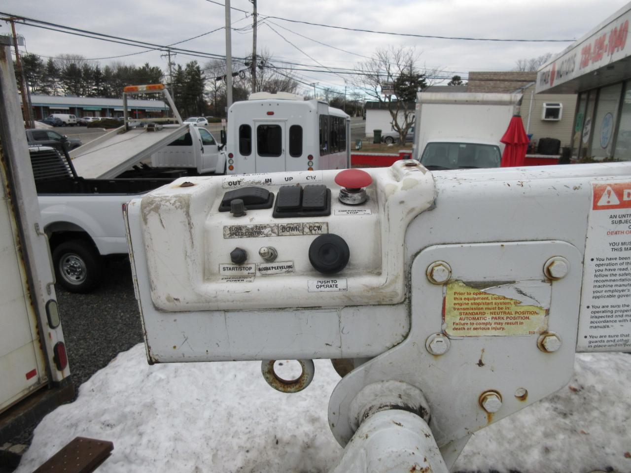 Used 2007 Ford E-350 - photo 14