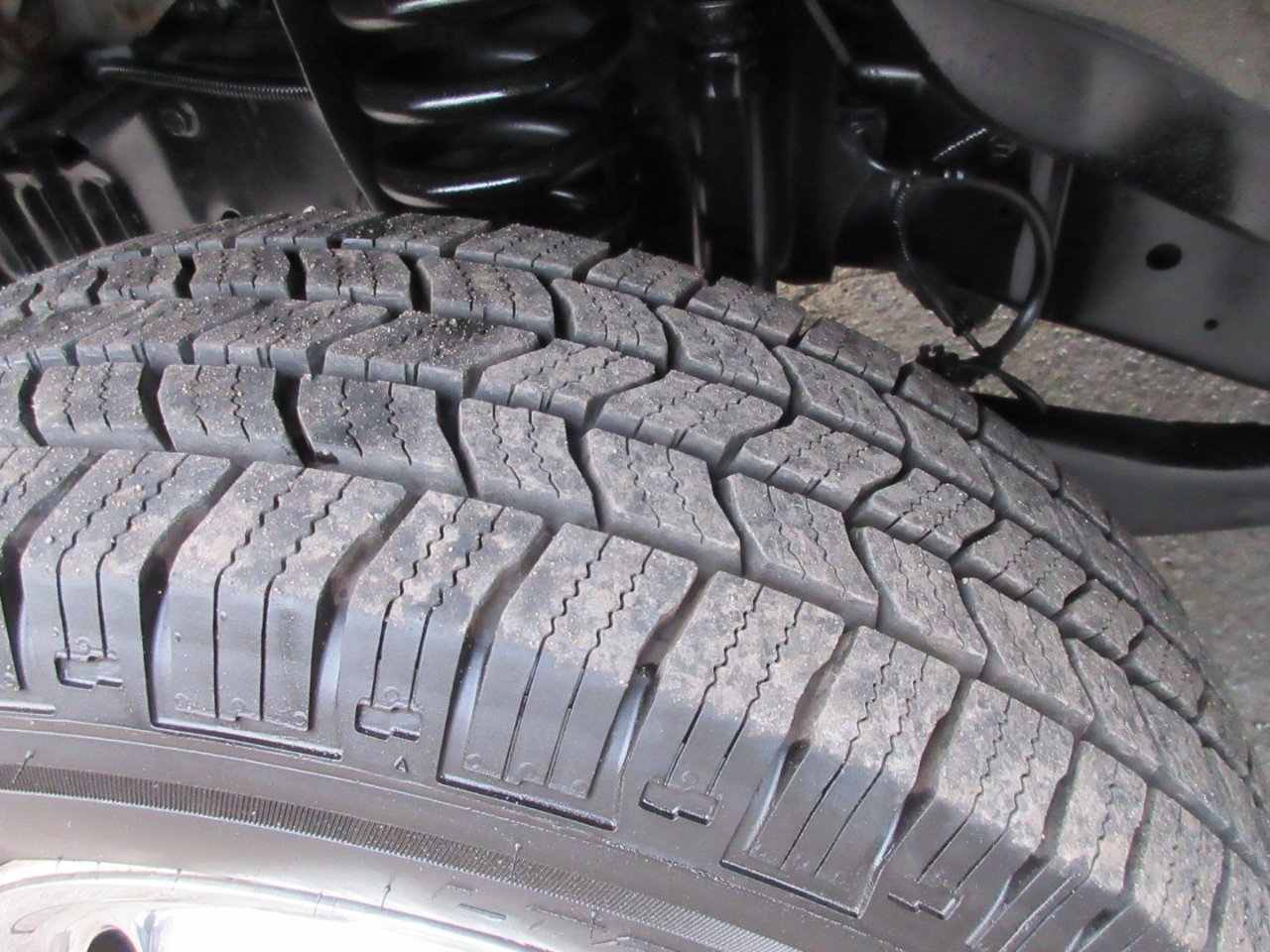 Used 2013 Ford E-450 - photo 10