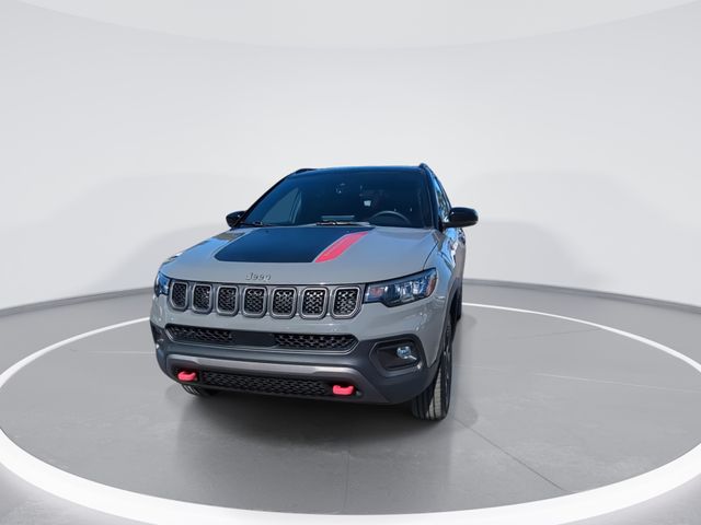 Used 2024 Jeep Compass - photo 16