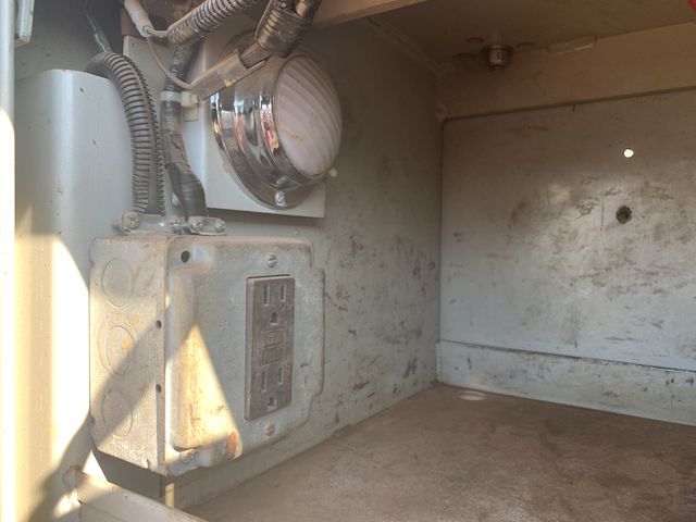 Used 2015 Freightliner M2 112 - photo 1