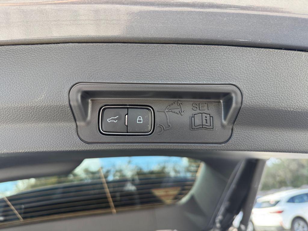 New 2026 Ford Explorer - photo 25