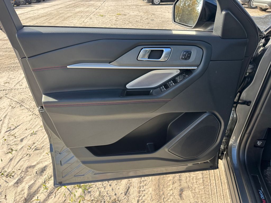 New 2026 Ford Explorer - photo 27