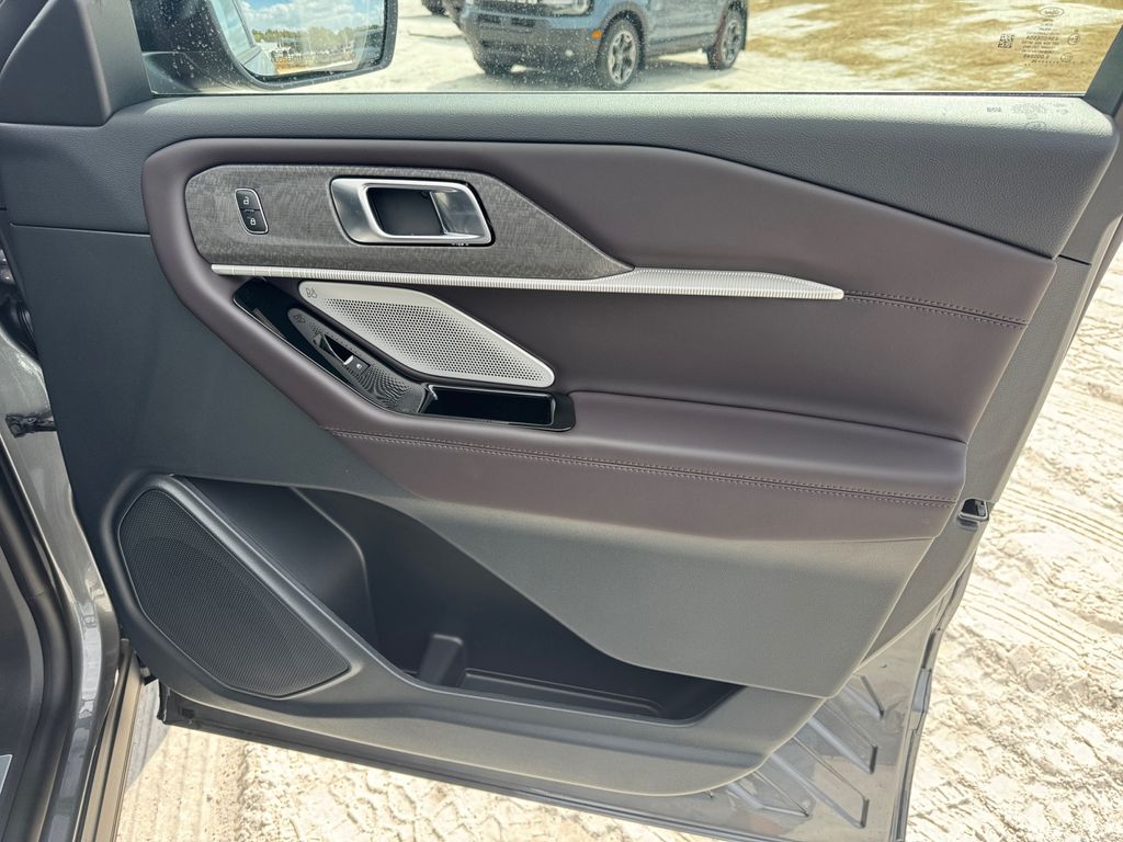 New 2026 Ford Explorer - photo 19