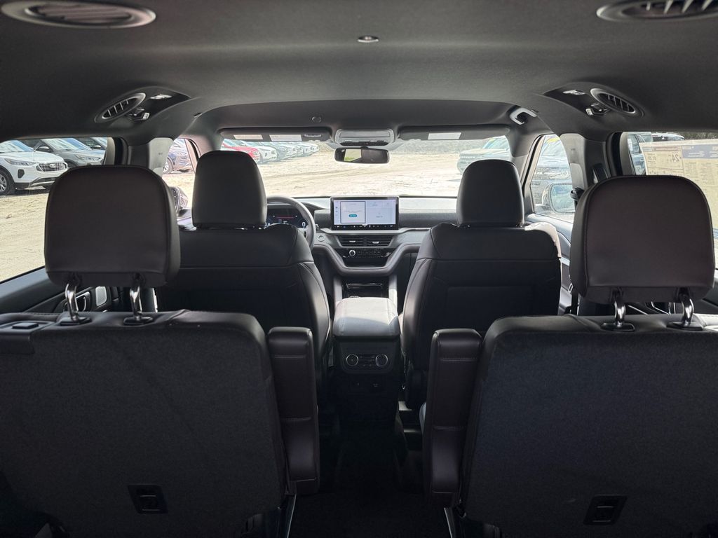 New 2026 Ford Explorer - photo 26
