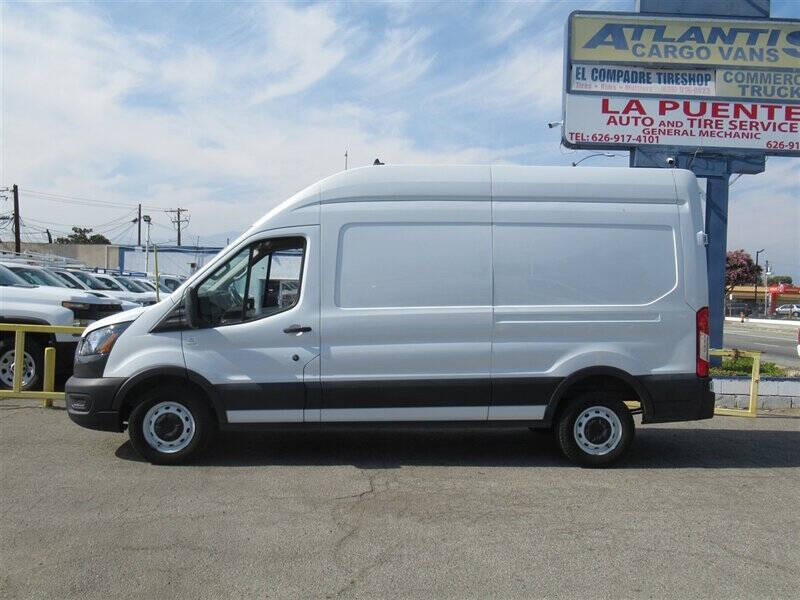 Used 2021 Ford Transit 250 - photo 2