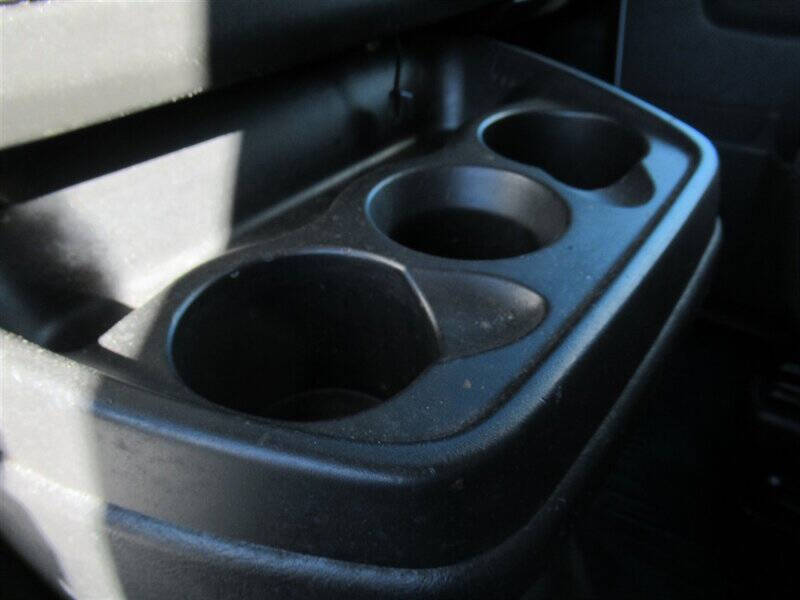 Used 2014 Chevrolet Express 2500 - photo 22
