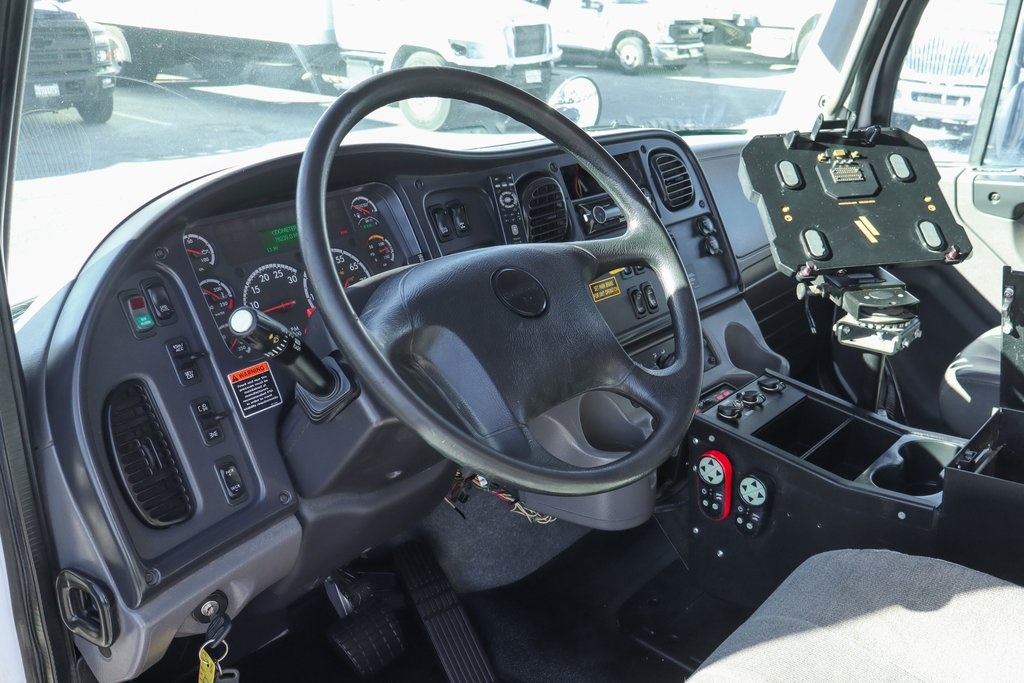 Used 2016 Freightliner M2 - photo 24