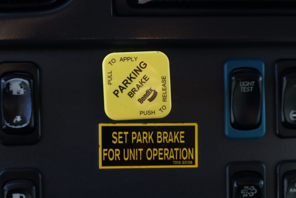 Used 2016 Freightliner M2 - photo 35