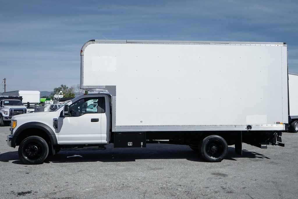 Used 2017 Ford F-550 - photo 7
