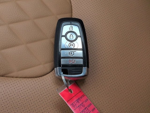 Used 2024 Ford Edge - photo 31