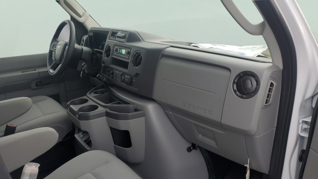 New 1996 Ford E-450 - photo 20