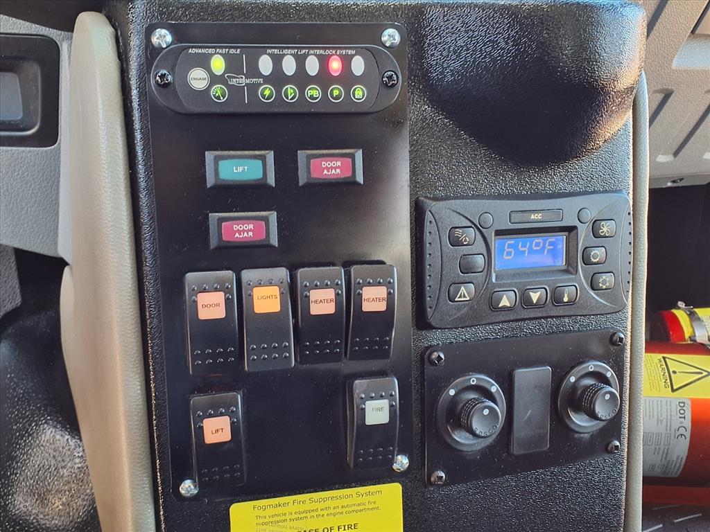 Used 2016 Ford F-550 - photo 36