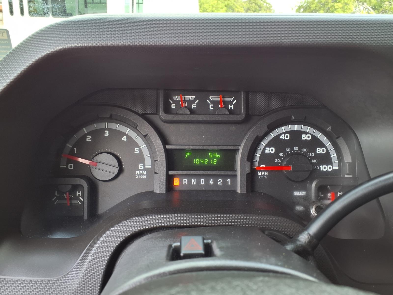 Used 2017 Ford E-350 - photo 33