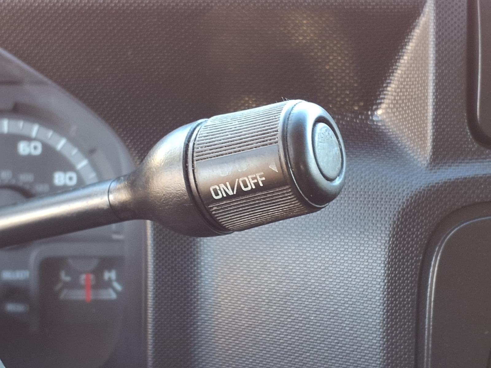 Used 2012 Ford E-250 - photo 33