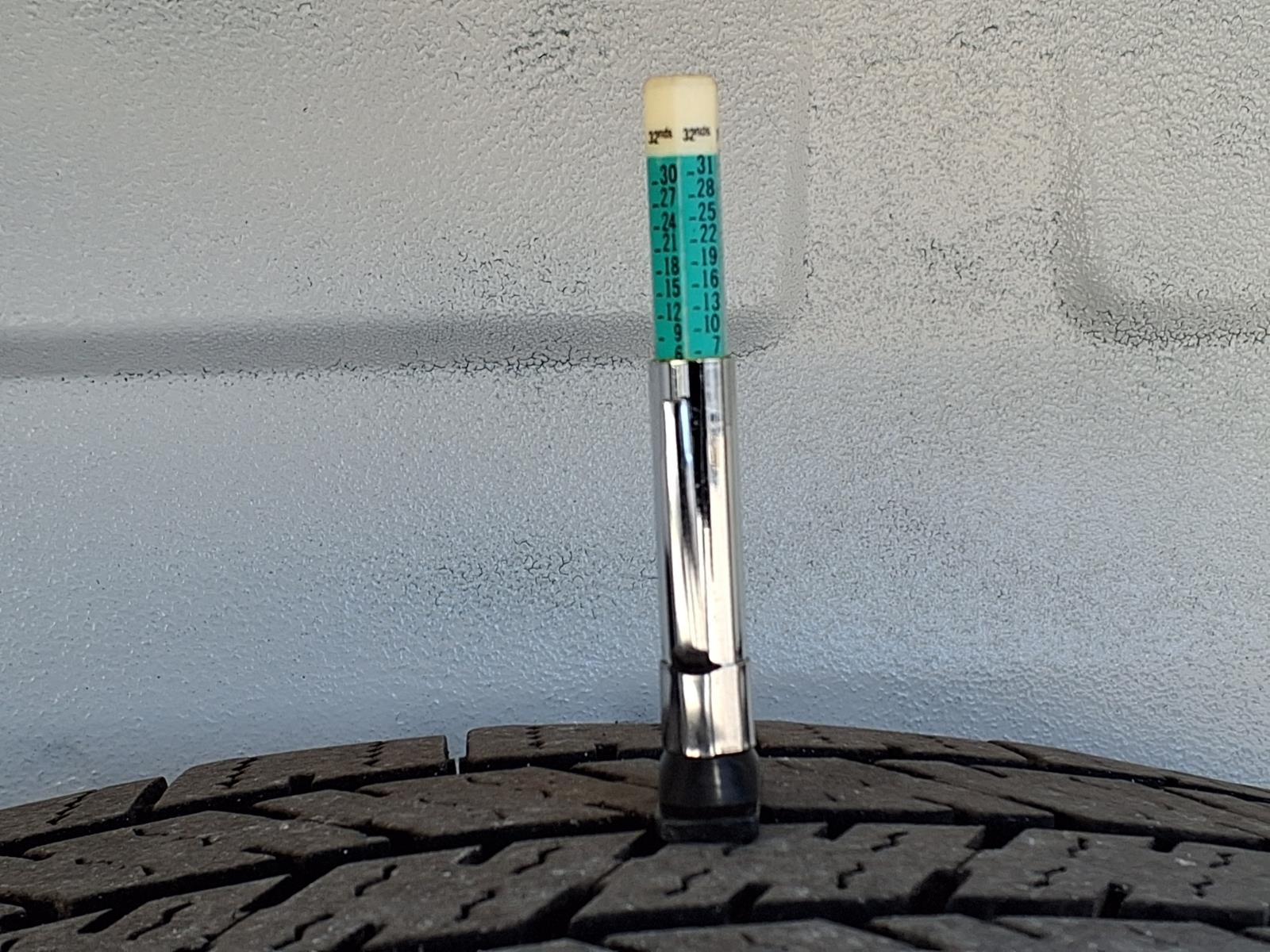 Used 2012 Ford E-250 - photo 43