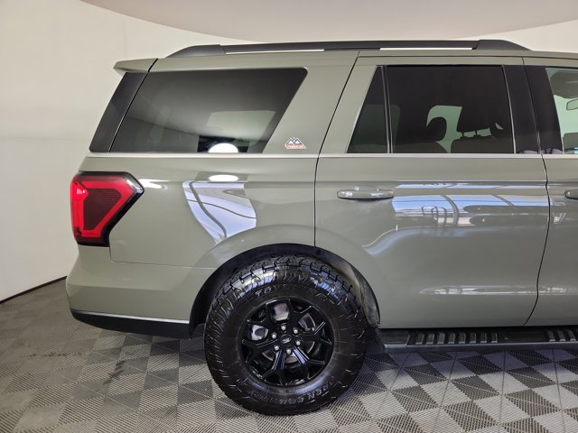 Used 2024 Ford Expedition - photo 8
