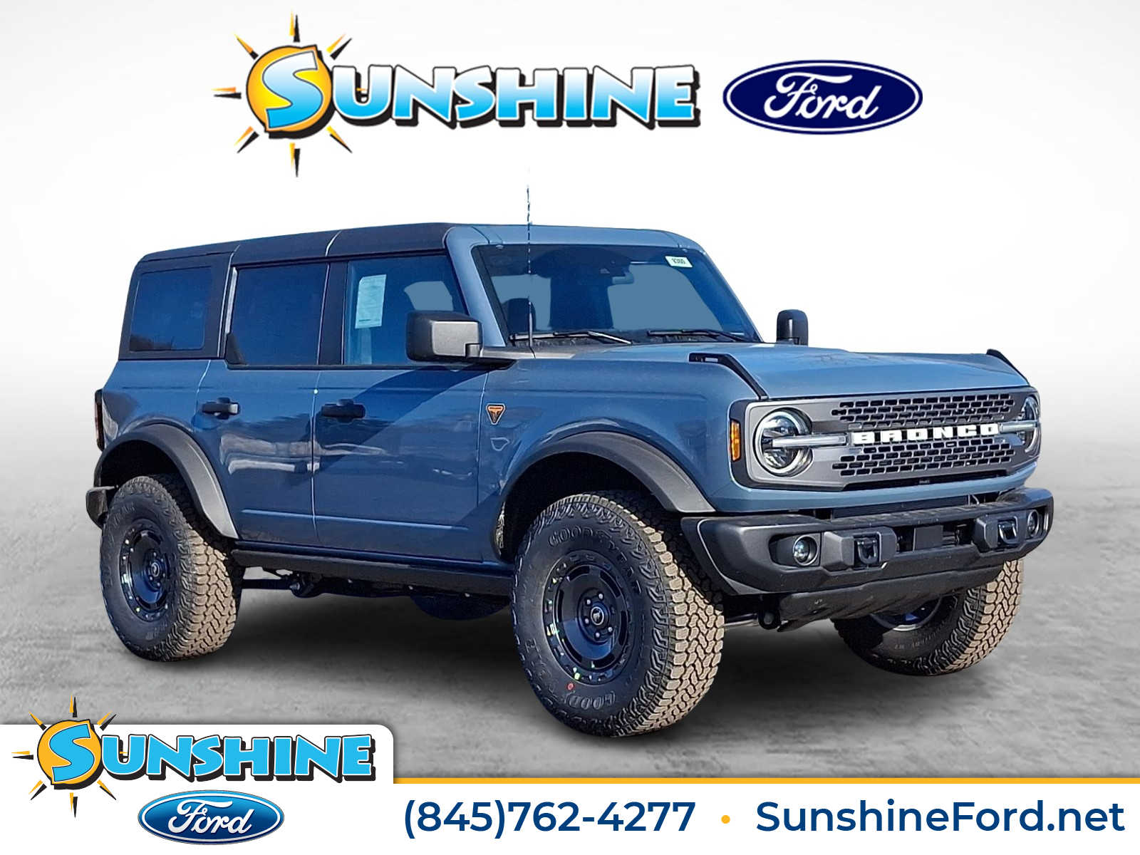 New 2025 Ford Bronco - photo 1