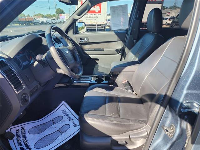 Used 2011 Ford Escape - photo 10