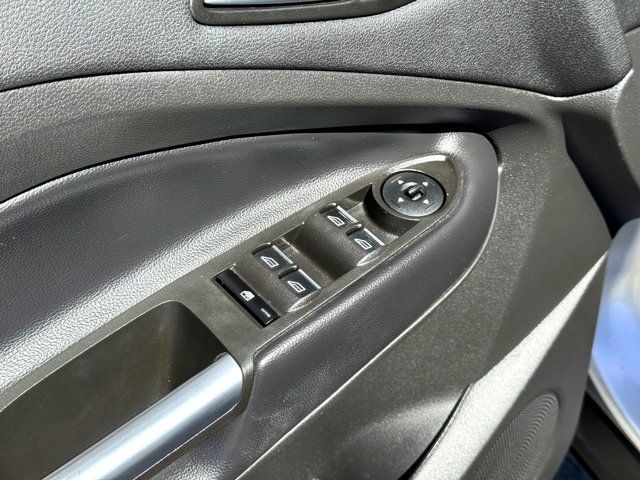 Used 2019 Ford Escape - photo 16