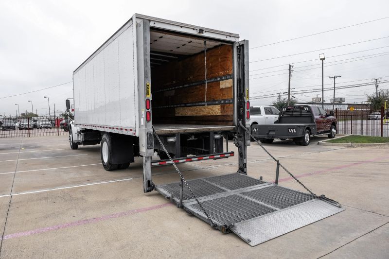 Used 2020 Freightliner M2 106 - photo 54
