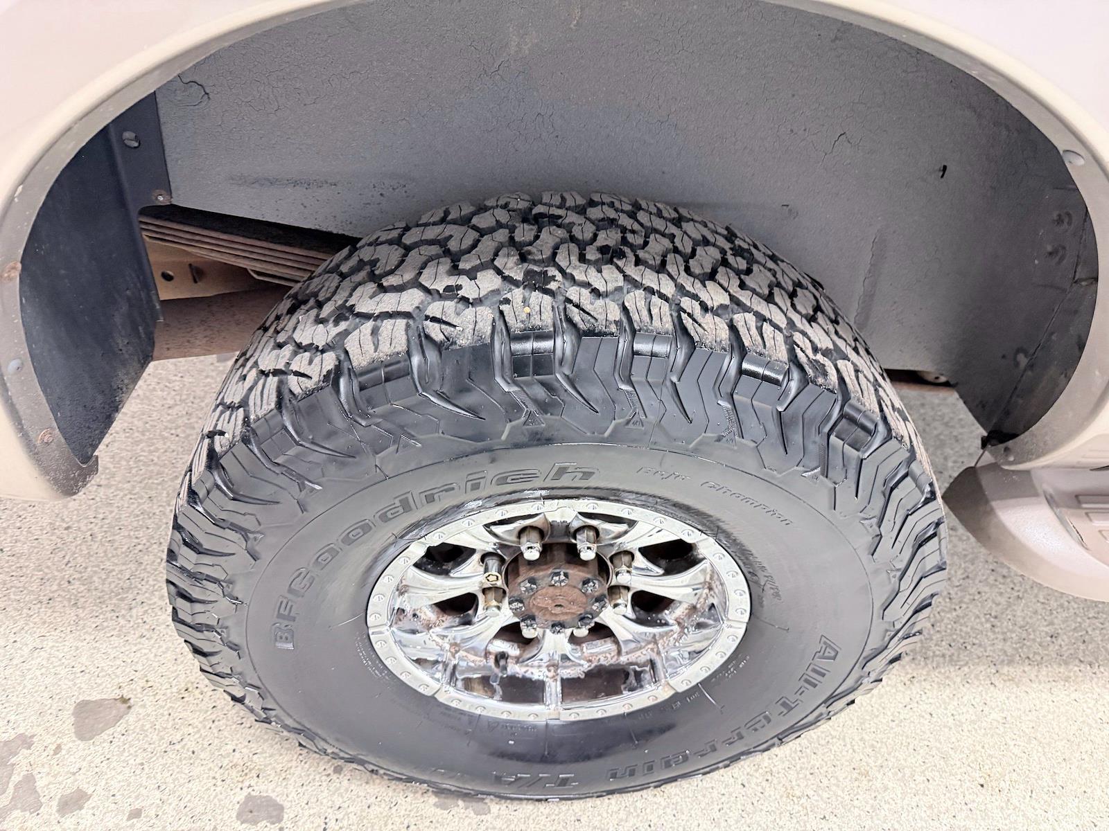 Used 2001 Ford Excursion - photo 13