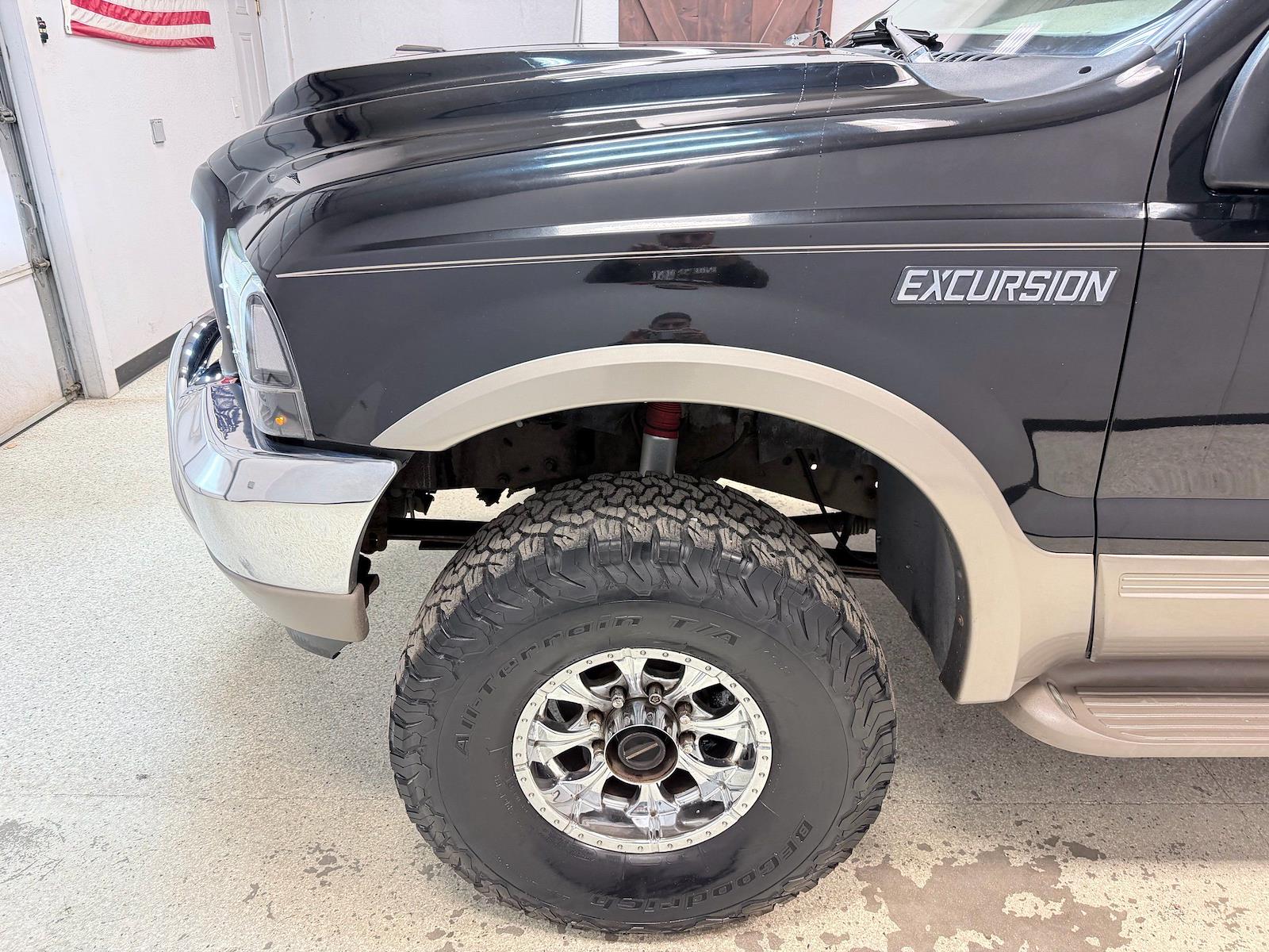 Used 2001 Ford Excursion - photo 6