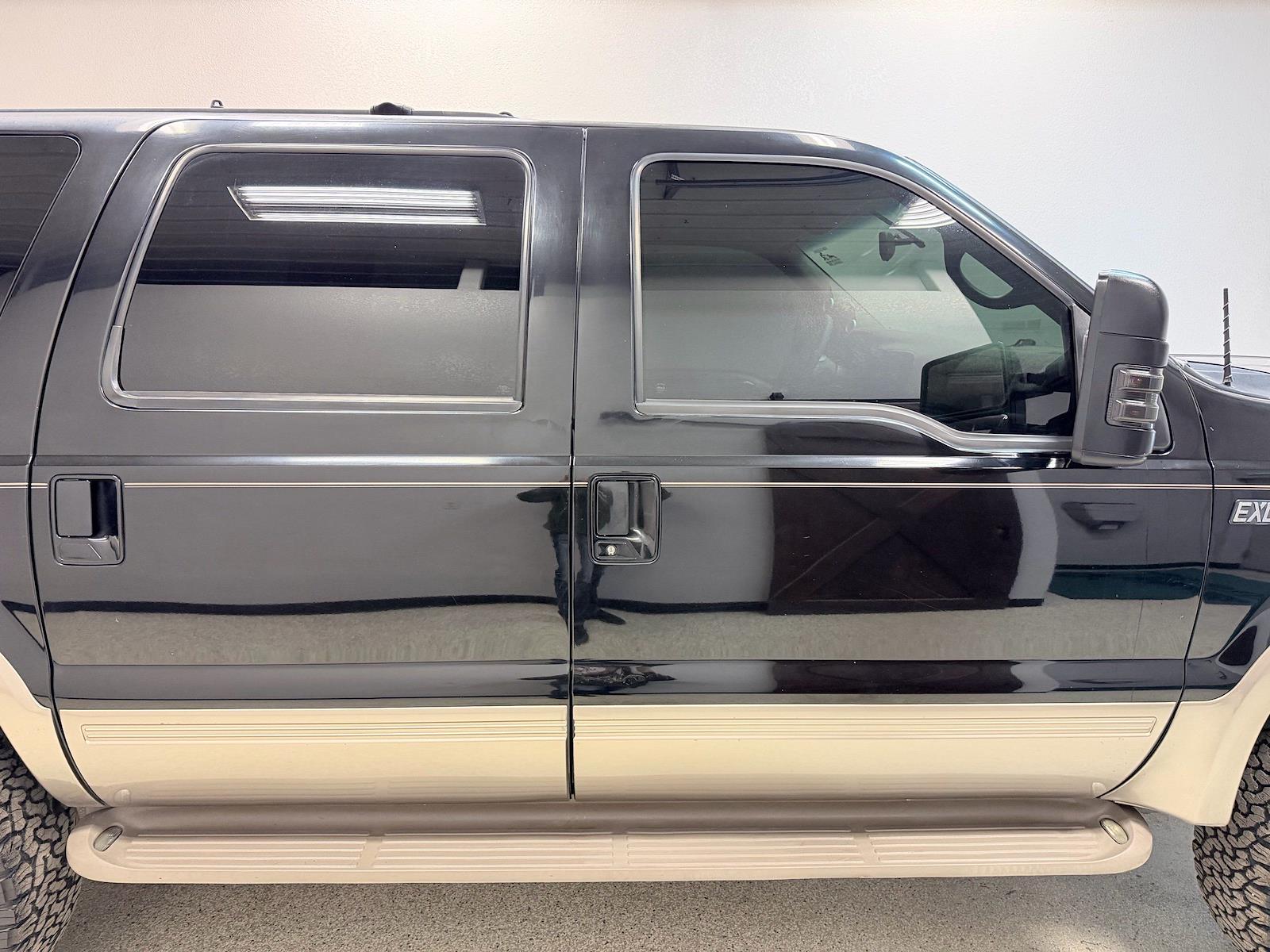 Used 2001 Ford Excursion - photo 11