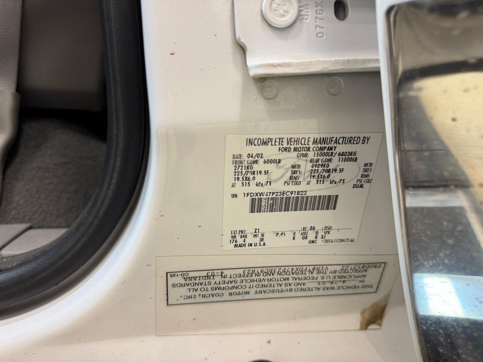 Used 2003 Ford F-450 - photo 45