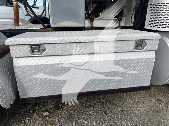 Used 2008 Sterling A9500 - photo 7