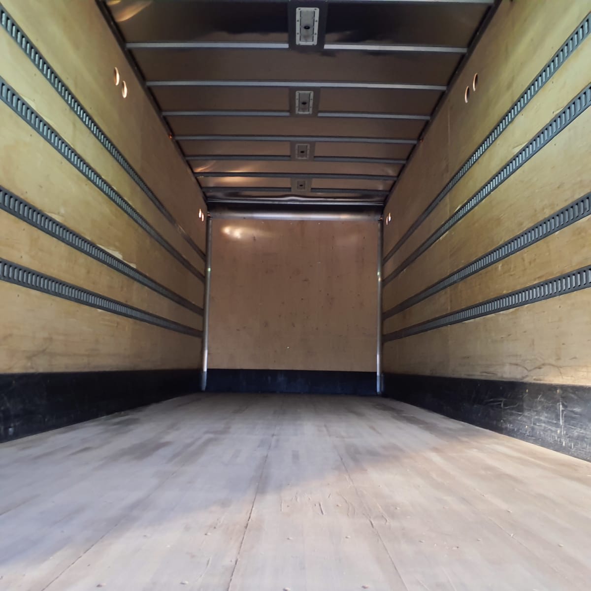 Used 2020 Freightliner M2 - photo 10
