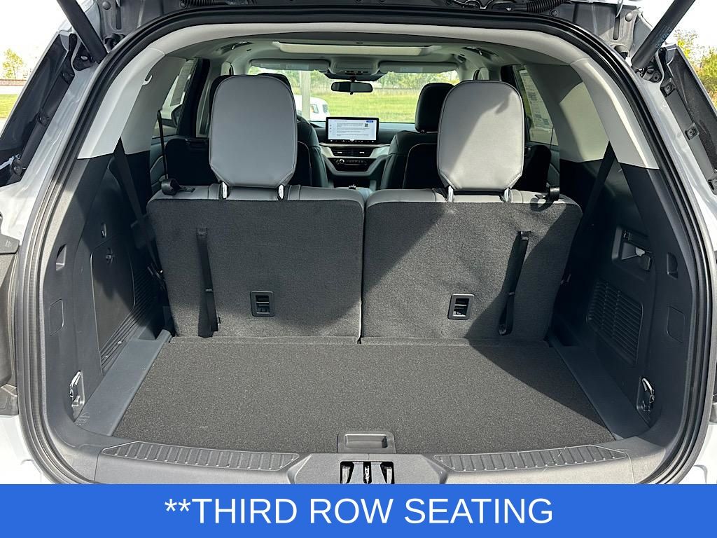 New 2026 Ford Explorer - photo 27