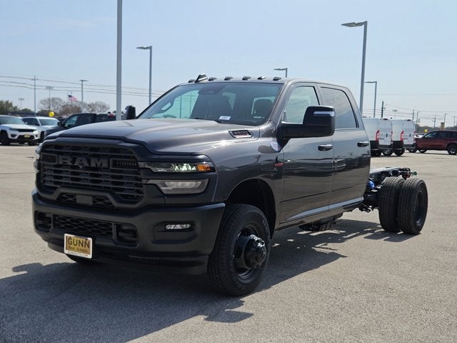 New 2026 Ram 3500 - photo 9