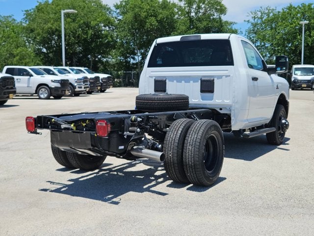 New 2026 Ram 3500 - photo 6