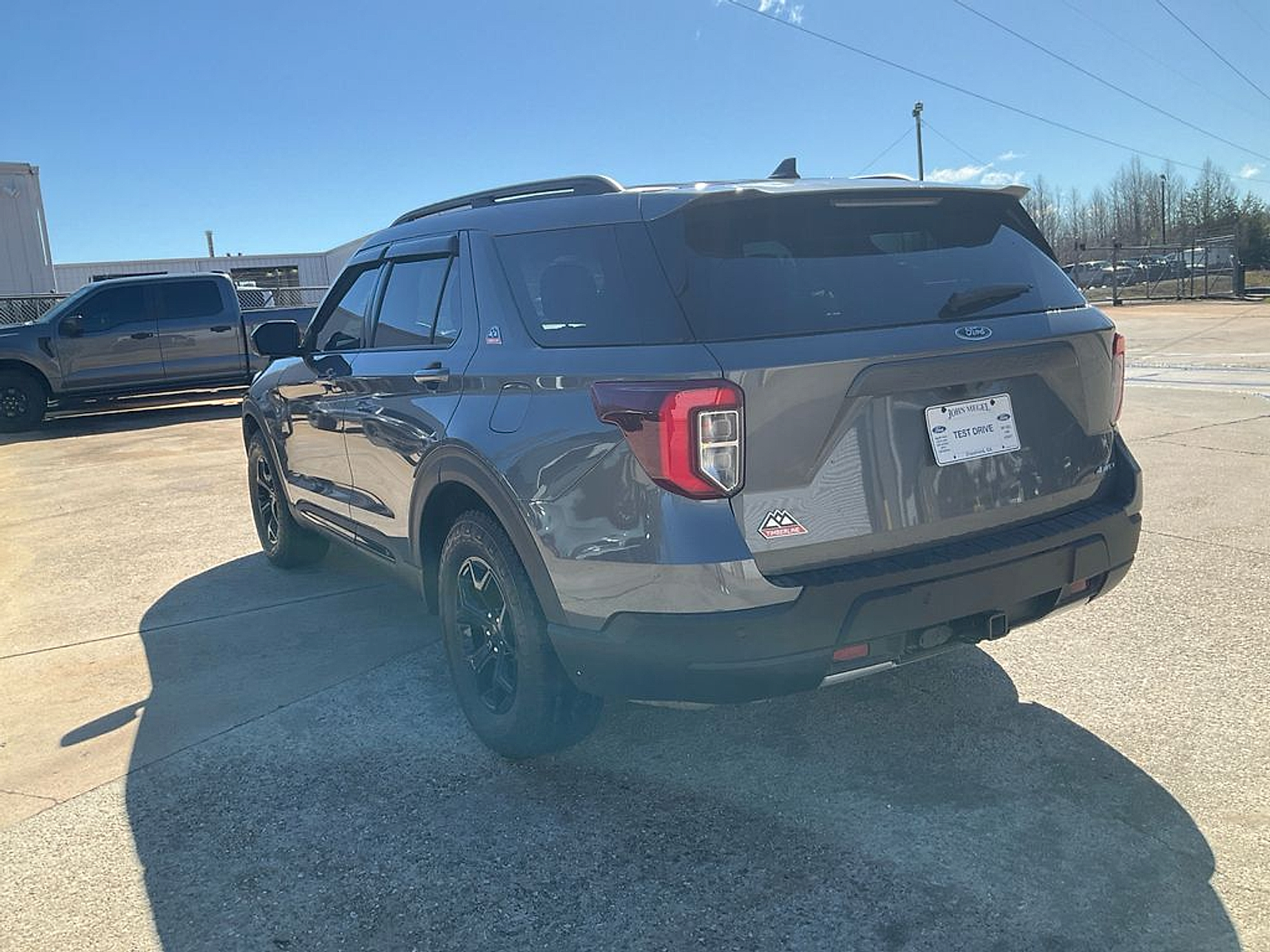 Used 2023 Ford Explorer - photo 27