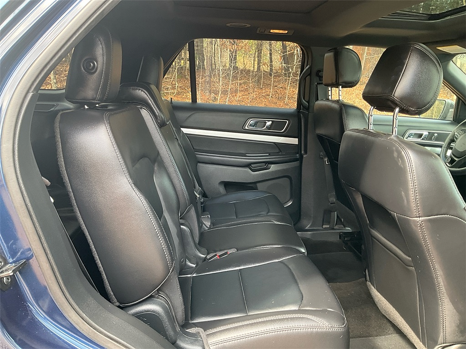 Used 2017 Ford Explorer - photo 15